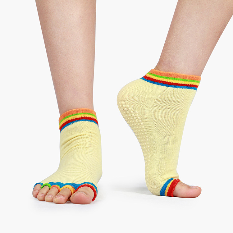 Non-slip Yoga Socks Toe Socks Professional Sports Dance Training Yoga Socks